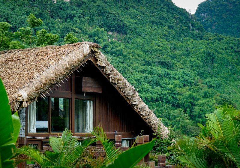 Staying in Treehouses, Yurts, and Other Alternative Eco-Accommodations